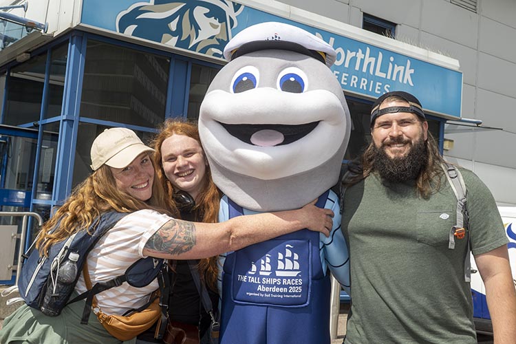 tallshipsabdn's tweet photo. 🐬 Dorry popped by @NLFerries Ferries earlier this week to wave off passengers heading up to the Northern Isles.
@PortofAberdeen @AberdeenCC @AbdnInspired @VisitScotland @EventScotNews
#TSR2025 #Tallshipsaberdeen #tallships #tallshipsraces #findingdorry https://t.co/G2kqaNMjZb