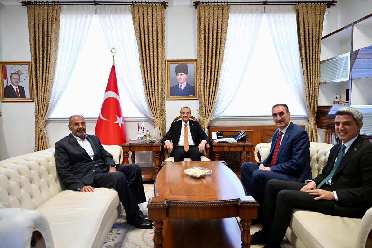 Muş Milli Eğitim Müdürü Enver Kıvanç ve Gıyasettin Seçkin’e Ziyaretleri İçin Teşekkür Ederim.