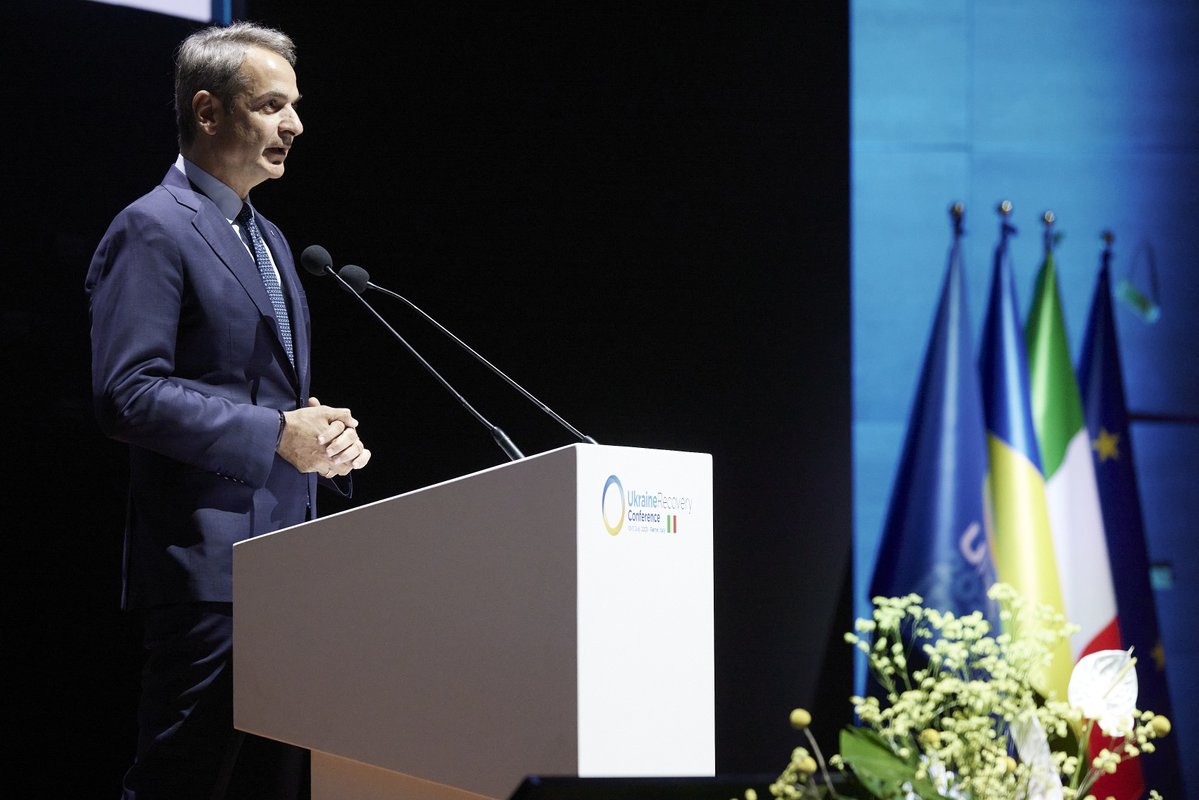 Η Ελλάδα επικεντρώνεται στη νότια Ουκρανία και ειδικά στην Οδησσό, μια πόλη με την οποία έχει βαθιές ιστορικές σχέσεις και αποτελεί κόμβο στρατηγικής σημασίας στη Μαύρη Θάλασσα. Είμαστε αποφασισμένοι να υποστηρίξουμε την ανάκαμψη και το μέλλον της. primeminister.gr/2025/07/10/366…