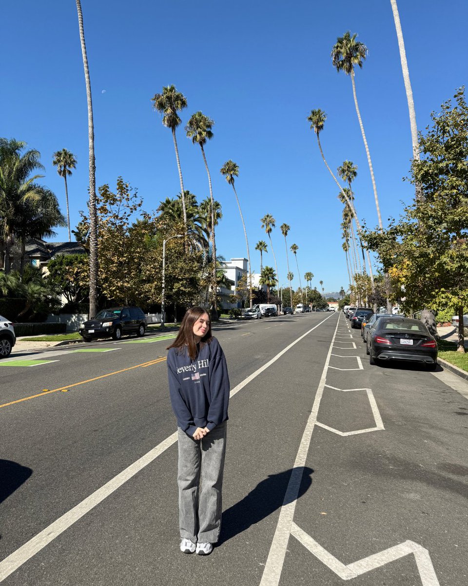 ShockerCareer's tweet image. Meet our new Social Media Intern, Liza Danilova!
She’s excited to grow in her role and help students discover how SCA supports career success.
Liza loves traveling, cooking, and hanging out with friends.
Favorite thing about WSU? “New opportunities and the people.”
