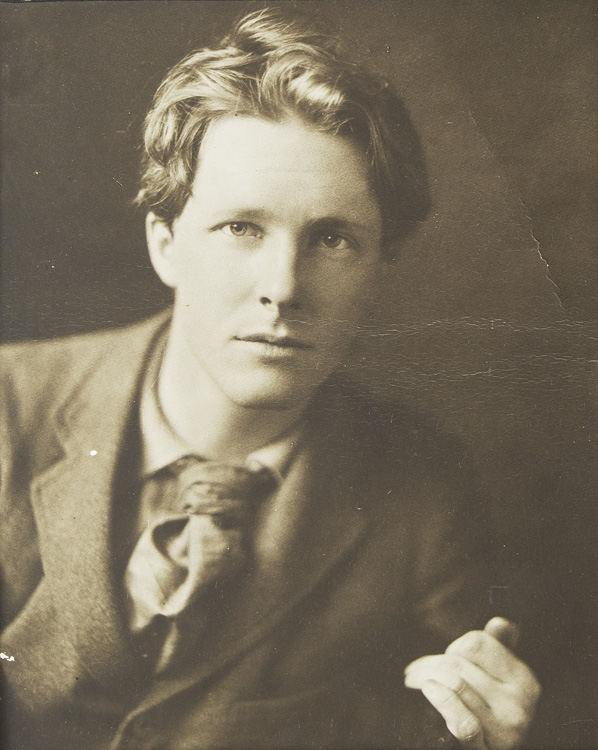 PParkerWriting's tweet image. “My hard was on his knees, after a bit. We discussed Sodomy. He said he, finally, thought it was wrong…. We got undressed there, as it was warm. Flesh is exciting, in firelight.”
Rupert Brooke recalls seducing Denham Russell-Smith, 10 July 1912
#rupertbrooke #queerhistory