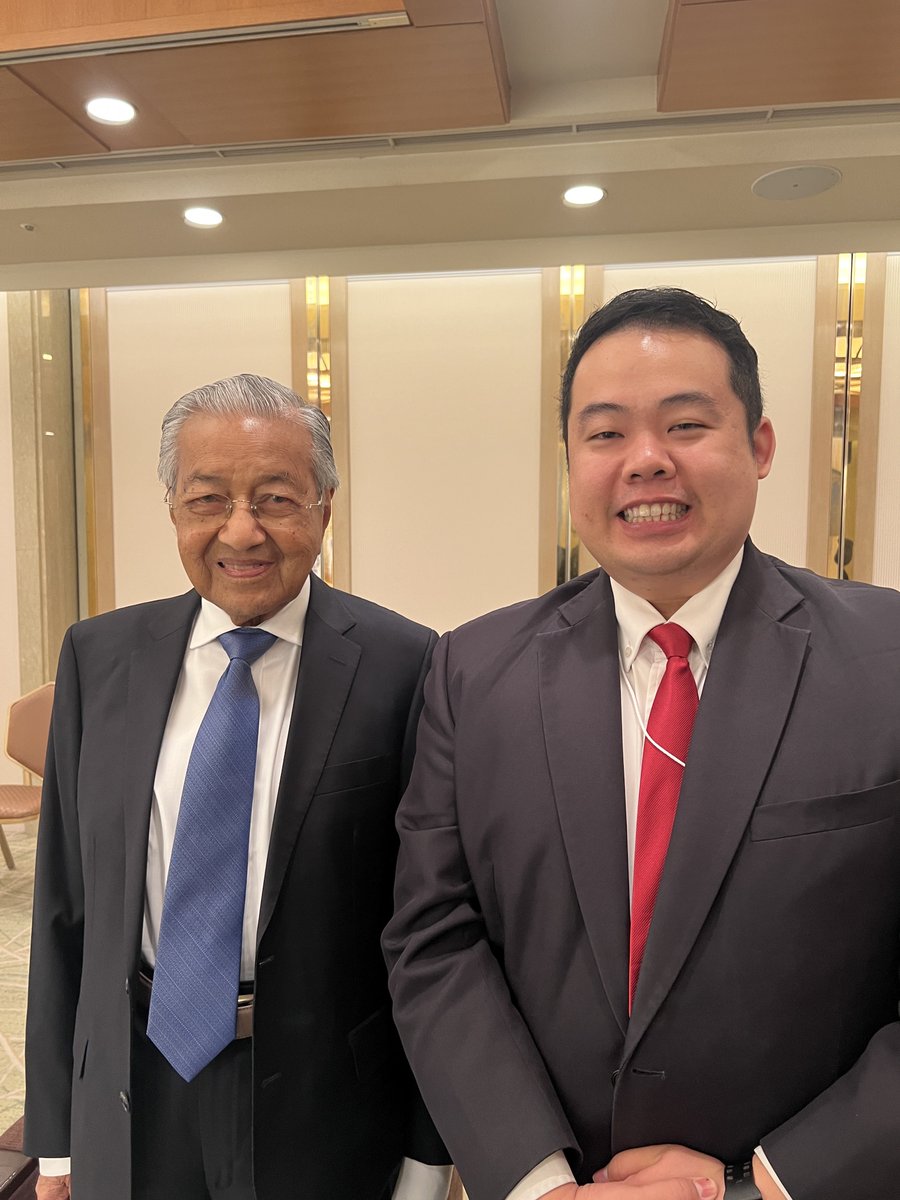 imnormgoh's tweet image. Today, former Malaysian Prime Minister Mahathir Mohamad turns 100 years old. In two days, his wife Dr. Siti Hasmah Mohd Ali turns 99 years old.
Interviewed @chedetofficial several times throughout my journalism career, and having worked at the Foreign Affairs Ministry during…