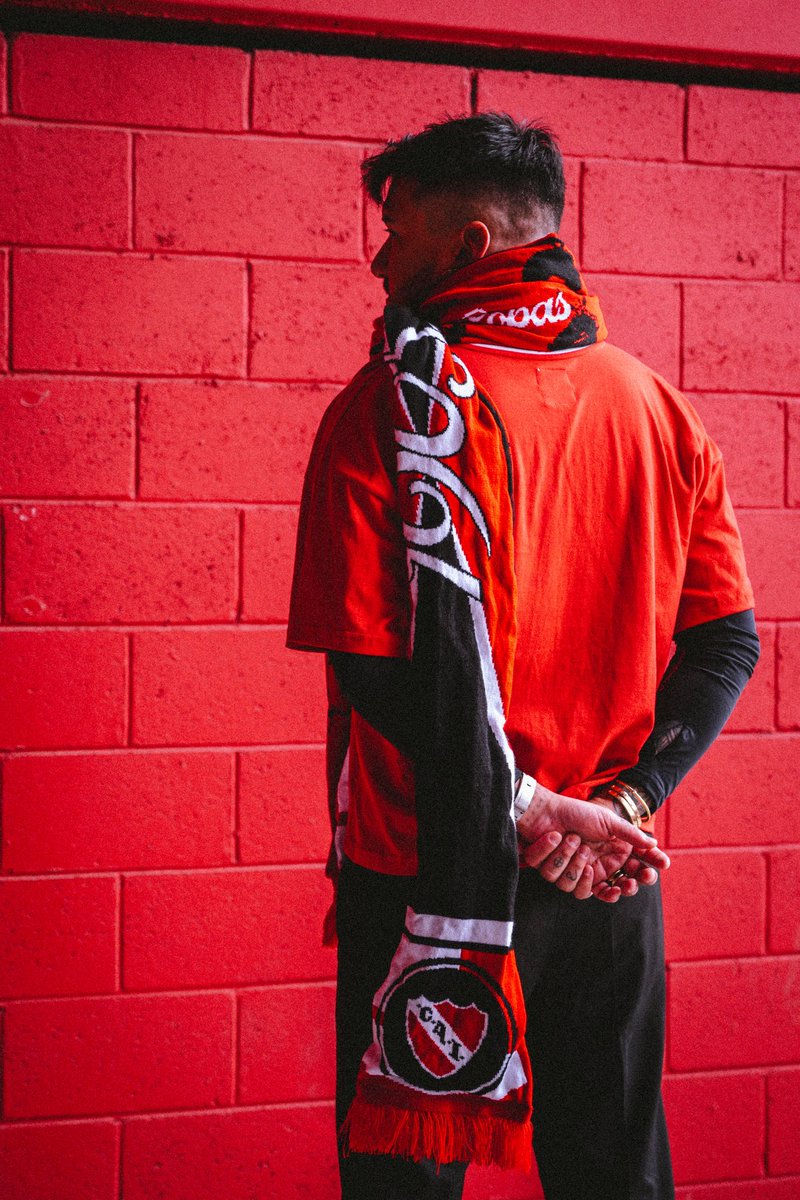 Store_CAI's tweet image. BUFANDA REY DE COPAS 🇦🇹

Ideal para cualquier ocasión gracias a su comodidad. 

¡Llevá con estilo tu pasión! 

Disponible en independientestore.com.ar

Cuotas sin interés | Envíos a todo el país