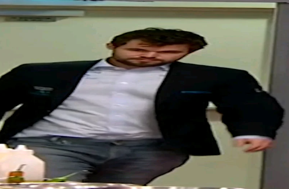 hizlica oyun sonuna varmak için taşlari takaslamaktan bizim kilo durumu