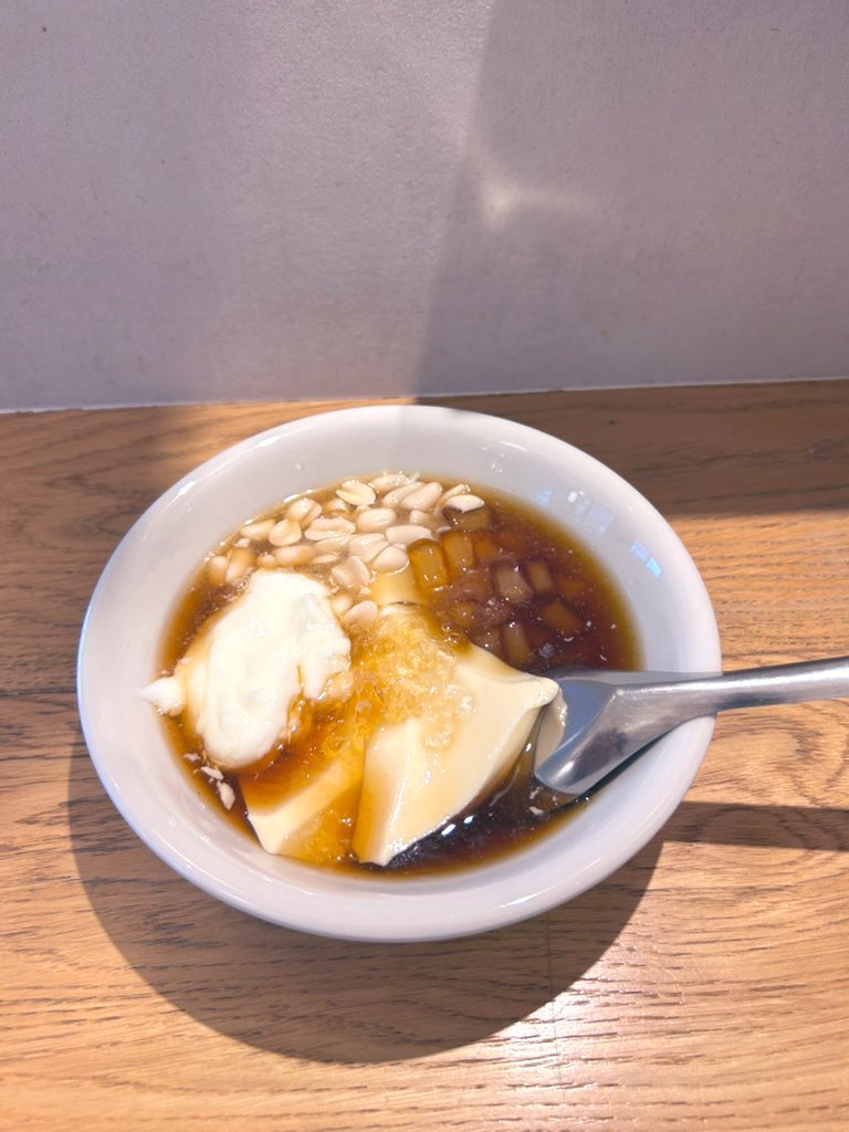 麻辣湯豆花魯肉粥麻辣湯豆花