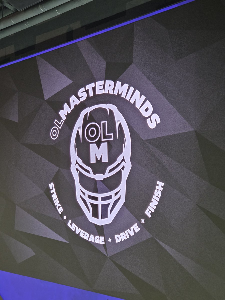 CoachSteamroll's tweet image. Back for another year! Ready to listen and learn from some of the best to ever play and coach the OL!
#STEAMROLLERS