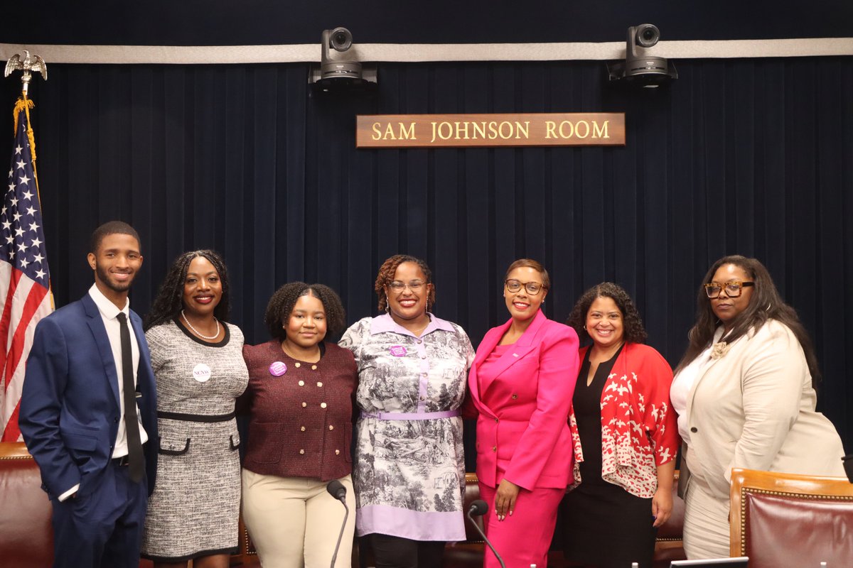 IWPResearch's tweet image. Yesterday, IWPR joined the National Council of Negro Women for a powerful congressional briefing on “Unequal Pay, Unequal Power: Black Women’s Pay Gap Crisis.” Our President and CEO, Dr. Jamila K. Taylor, spoke on the urgent need for economic justice and bold policy solutions…