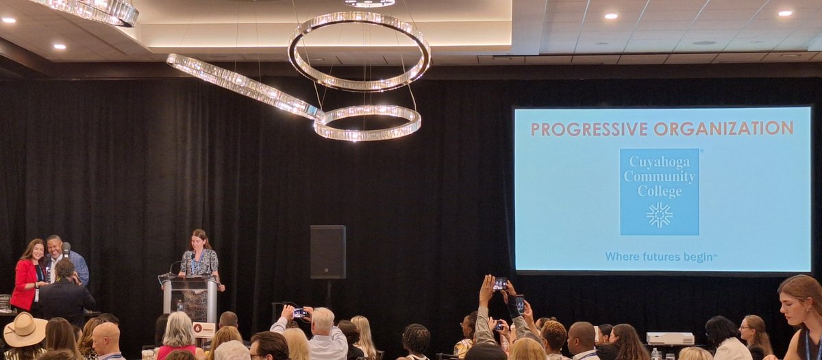 Congratulations to <a href="/TriCedu/">Tri-C</a> for being honored as a Progressive Organization at the <a href="/Smart_Business/">Smart Business</a> #SmartWomen Awards! <a href="/TriCPrez/">Dr. Michael Baston</a> Dr. Michael Baston has done amazing work creating opportunities "where futures begin." Every time I interview him, he exudes positivity: