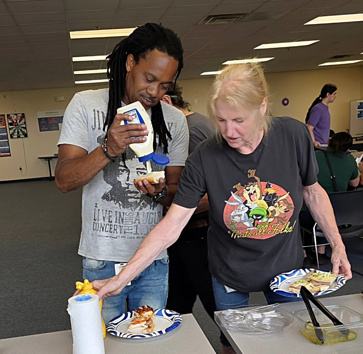 WorkersUnitedMA's tweet image. Union lunch day yesterday at Jos. A. Bank - Local 806 in Hampstead, MD!
#wumarjb #wumarjbmembers #1u #unionstrong #wunomatterwhat #1u