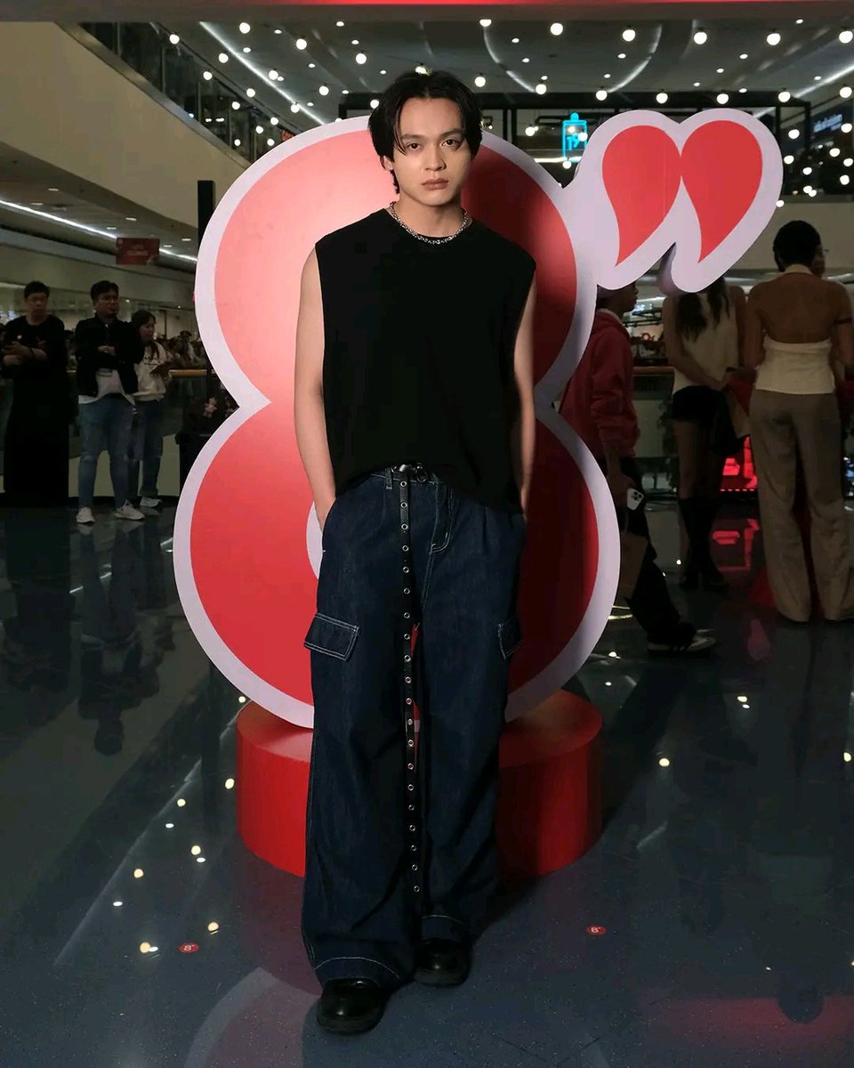 ReysterGlobal's tweet image. [PHOTO] 250710

Check out this snap of Reyster from the #8secondsph Grand Opening yesterday! Don’t forget to visit their store!❤️

🖇️: facebook.com/61576247651073…

#HORI7ON #호라이즌 #REYSTER #레이스터 @HORI7ONofficial