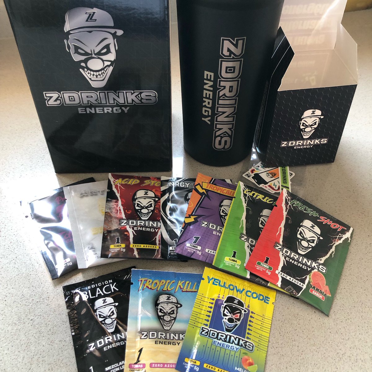 zoltrixio's tweet image. Si buscas energía alternativa, limpia y más saludable confía en mí y atrévete a probarlas, yo ya he repetido ampliando sabores a degustar y decidirme y de paso pillo el shaker de acero que es BRUTAL!
Si te animas usa mi código ZOLTRIXIO10 para que te salga aún más barato!!