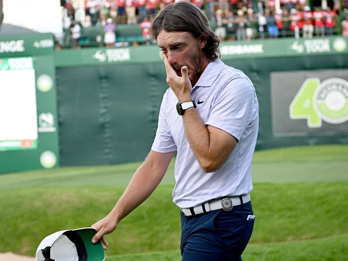 BeyondClubhouse's tweet image. Garrett and @AlexMyers3 are going to talk all things @TheOpen and Tommy Fleetwood returning to @royalportrush this morning on the pod.
Where do you land with Tommy lad?
