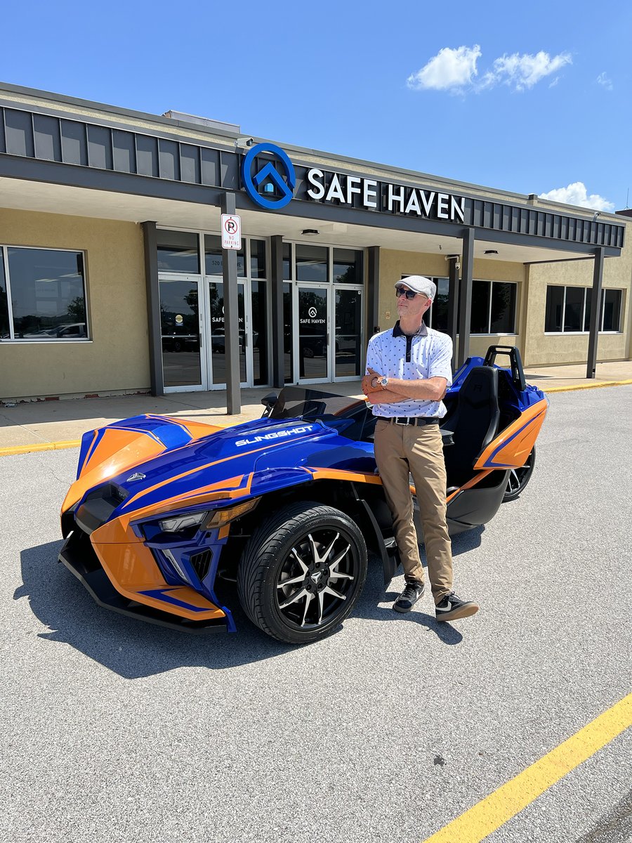 safehavensecure's tweet image. 🏁 We do incentives big… and sometimes fast. 🏎️

At Safe Haven Security, top performers earn more than just a paycheck- bonuses, trips, and Slingshot rides included.

We’re hiring nationwide. Ready to shift into high gear?

🔗 Apply now (Link in Bio) 

#SalesJobs #NowHiring