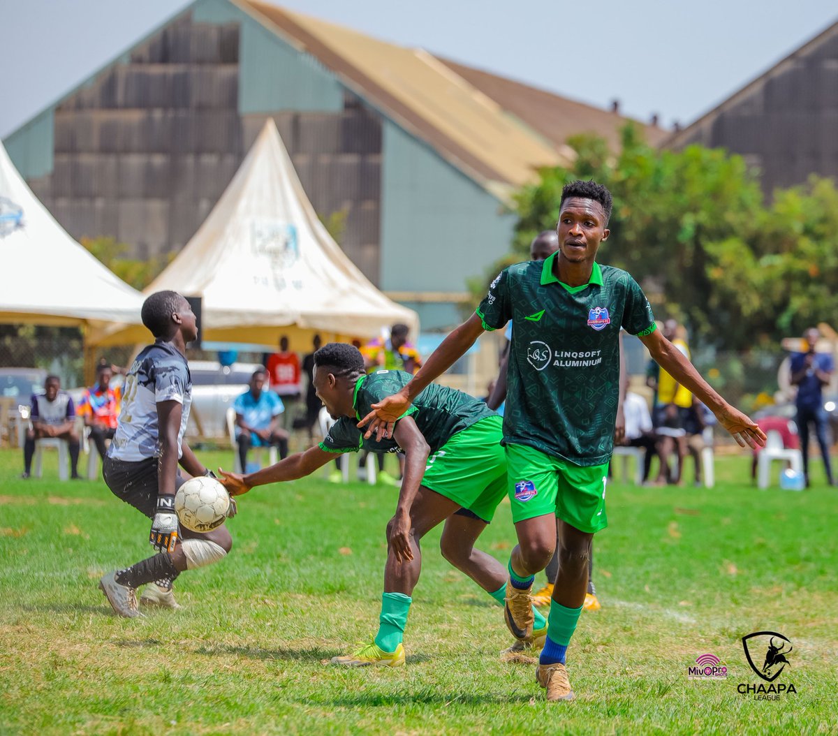 Show us a better kit , we shall wait
#RoadToTheKraal  ⁦<a href="/AtambaNat7/">Nathaniel Atamba</a>⁩  on this one