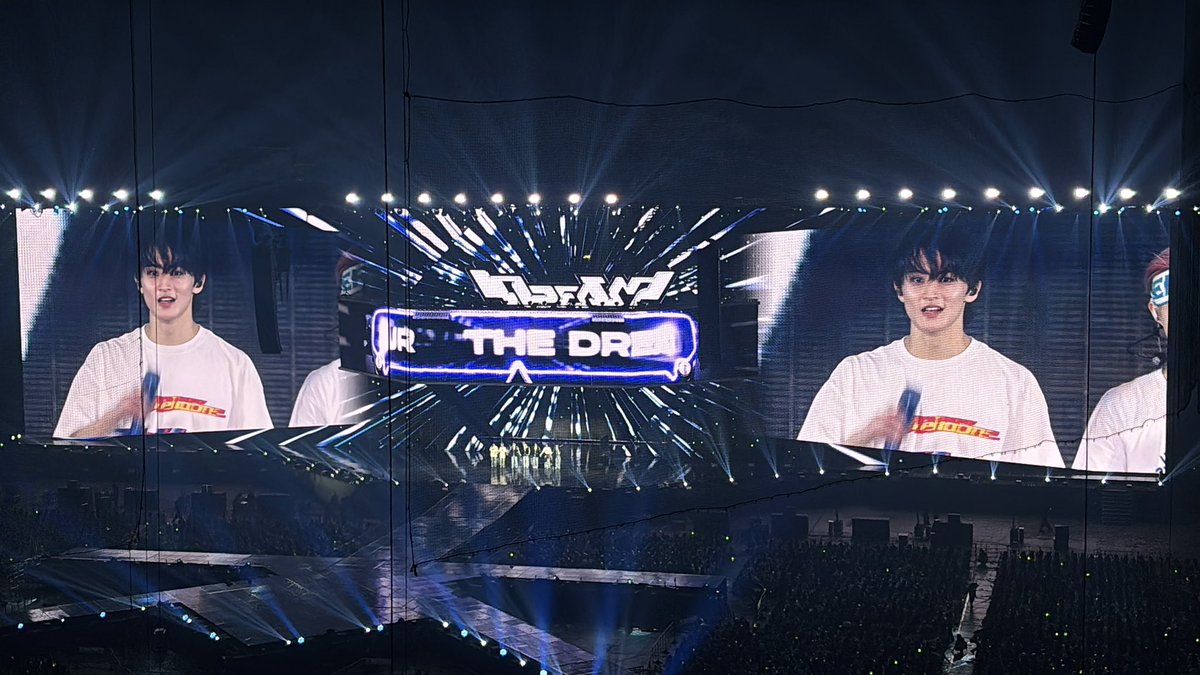 WmelonM's tweet image. CANT BELIEVE I ACTUALLY WATCH TDS AT GOCHEOK