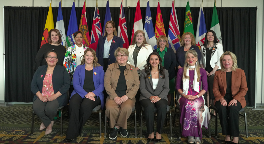 M_Biron's tweet image. J’ai représenté le Québec lors de la 43e réunion annuelle des ministres de la Condition féminine à Yellowknife et rencontré la nouvelle ministre fédérale de la Condition féminine, Mme @rechievaldez, pour discuter de ses priorités en la matière.