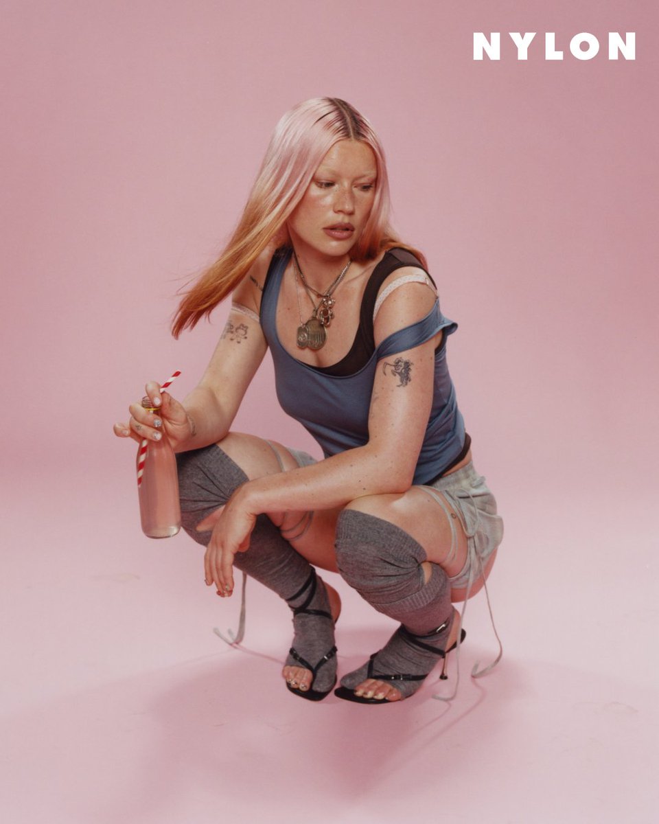 NylonMag's tweet image. Rhian Teasdale is NYLON's July It Girl — 📸 @wetlegband by Dafy Hagai