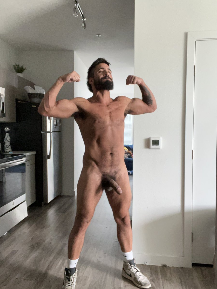 KINGJAPES tweet media