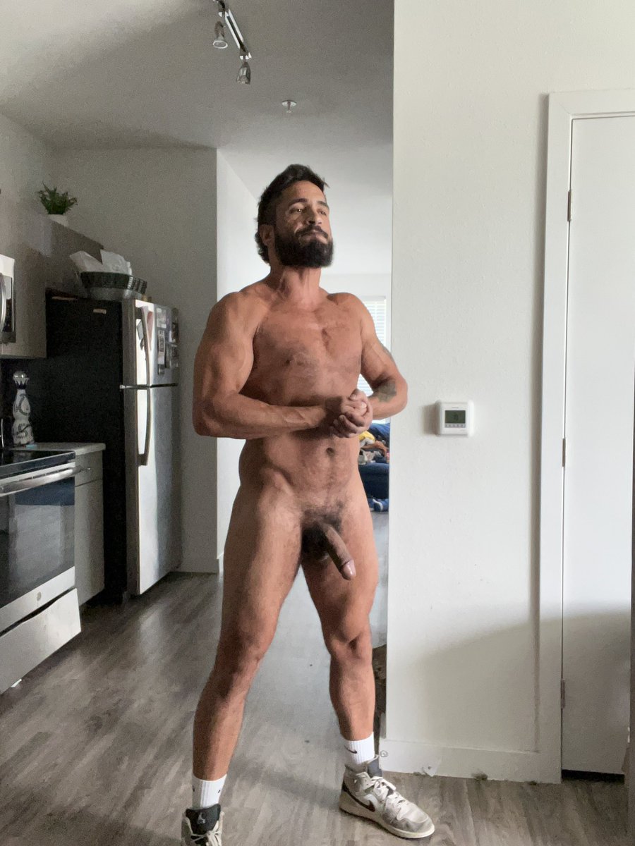 KINGJAPES tweet media