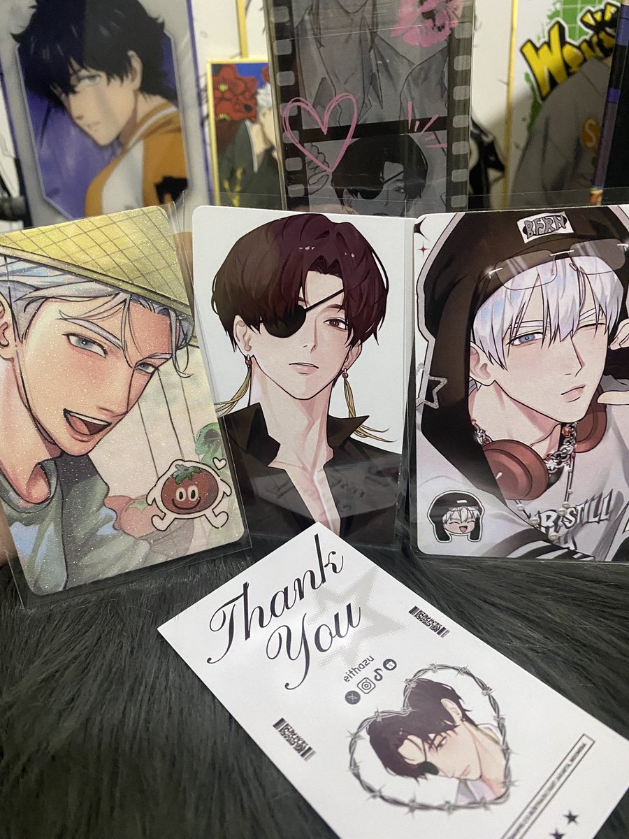 tadi ume dateng naik traktor sawah😀
mana pas unboxing wangi nya langsung nyebar bjirrr.. ini parfumnya mas suo apa pak ume kak? <a href="/eithazu/">eitha. PO & giveaway📌</a>