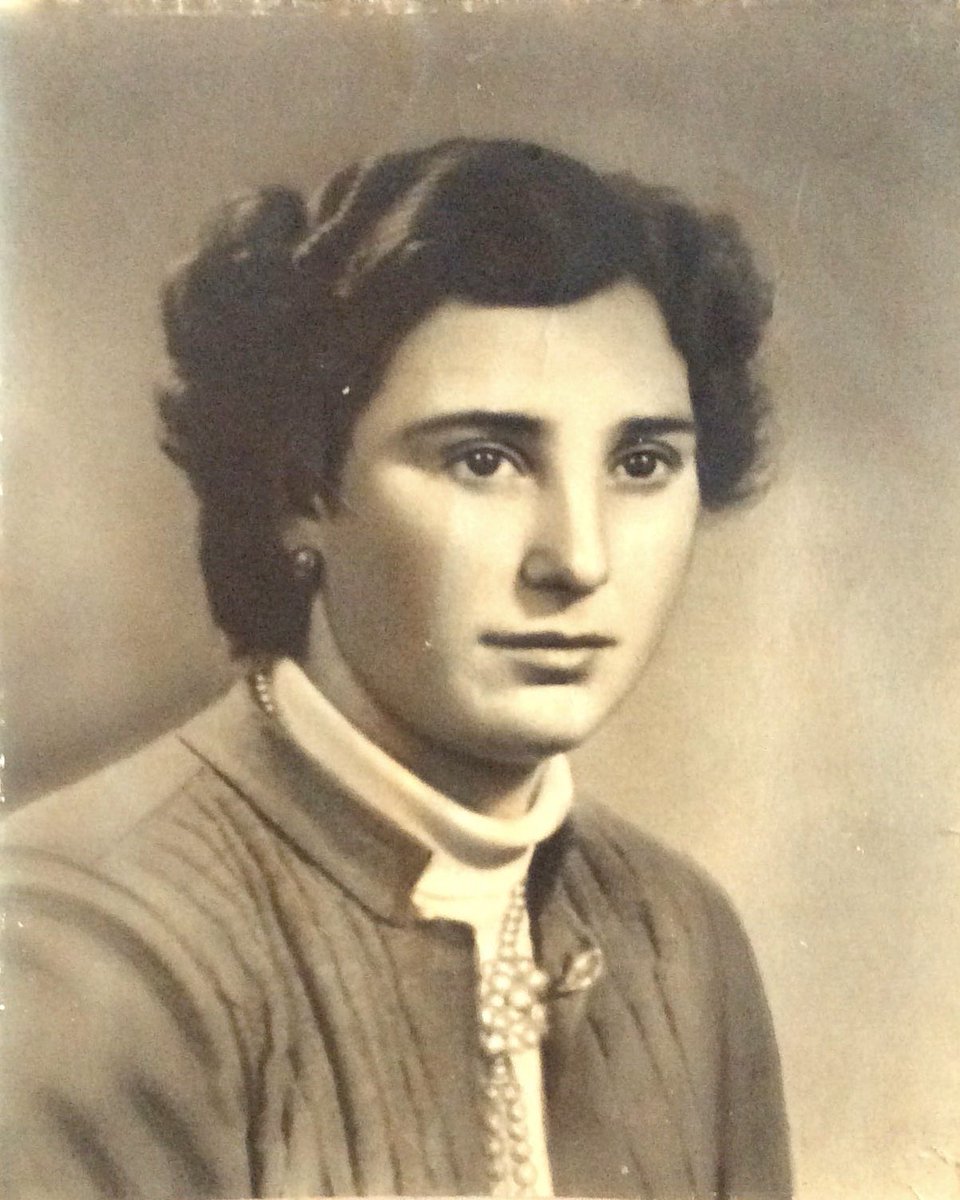 JenaroCastroM's tweet image. Descanso eterno, mamá 🙏