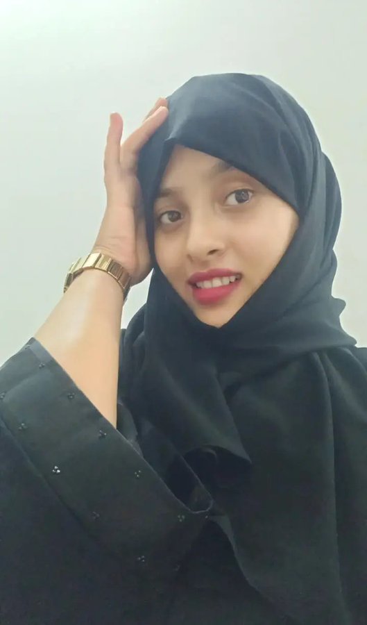 من صورتي كم تتوقعون وزني