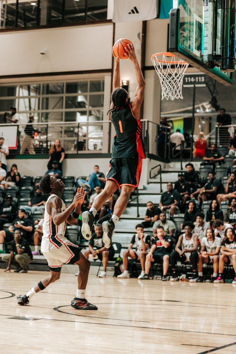 Tex Greene (@texgreenehoops) on Twitter photo There is ELITE talent at the <a href="/3SSBCircuit/">3Stripes Select Basketball</a> Championships.
10 Day 1 Standouts:
<a href="/LiamMitakaro/">Liam Mitakaro</a>
<a href="/josiahrose2028/">Josiah Rose</a>
Jordan Page
<a href="/Jasongardnerjr/">Jason Gardner Jr</a>
<a href="/thejoshleonard7/">Joshua Leonard</a>
<a href="/KevinSavage_K3/">Kevin βThe Futureβ Savage</a>
<a href="/Will_Stevens22/">William Stevens</a>
<a href="/JaylenGunther1/">jaylen gunther</a>
<a href="/AshtonMeeks03/">Ashton Meeks</a>
Deron Rippey Jr
π: madehoops.com/made-society/aβ¦ There is ELITE talent at the <a href="/3SSBCircuit/">3Stripes Select Basketball</a> Championships.
10 Day 1 Standouts:
<a href="/LiamMitakaro/">Liam Mitakaro</a>
<a href="/josiahrose2028/">Josiah Rose</a>
Jordan Page
<a href="/Jasongardnerjr/">Jason Gardner Jr</a>
<a href="/thejoshleonard7/">Joshua Leonard</a>
<a href="/KevinSavage_K3/">Kevin βThe Futureβ Savage</a>
<a href="/Will_Stevens22/">William Stevens</a>
<a href="/JaylenGunther1/">jaylen gunther</a>
<a href="/AshtonMeeks03/">Ashton Meeks</a>
Deron Rippey Jr
π: madehoops.com/made-society/aβ¦