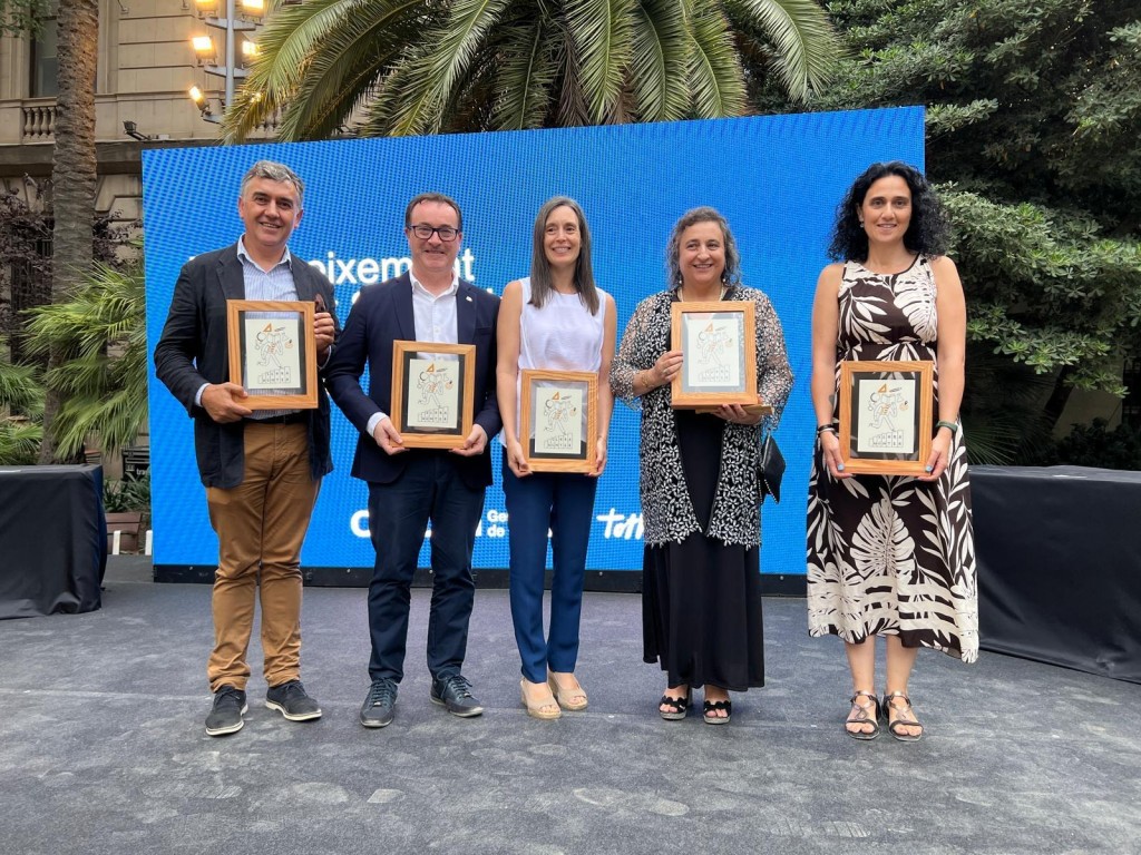 🙌Cinc investigadors de la #URV obtenen el Reconeixement al Talent Serra Húnter 2025 en diferents categories d’excel·lència. Enhorabona!

#comunitatURV

👉diaridigital.urv.cat/cinc-investiga…