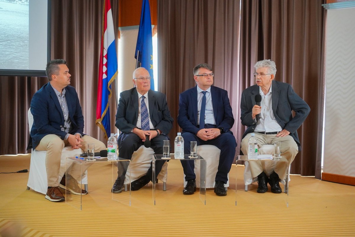 europeanreform's tweet image. Day 2 in Zagreb 🇭🇷
As we conclude our conference on the crimes of #communism, one truth stands firm: Without historical #truth, there can be no justice.
#NewDirection remains committed to preserving #memory - not to divide, but to defend the dignity of #Europe’s past.