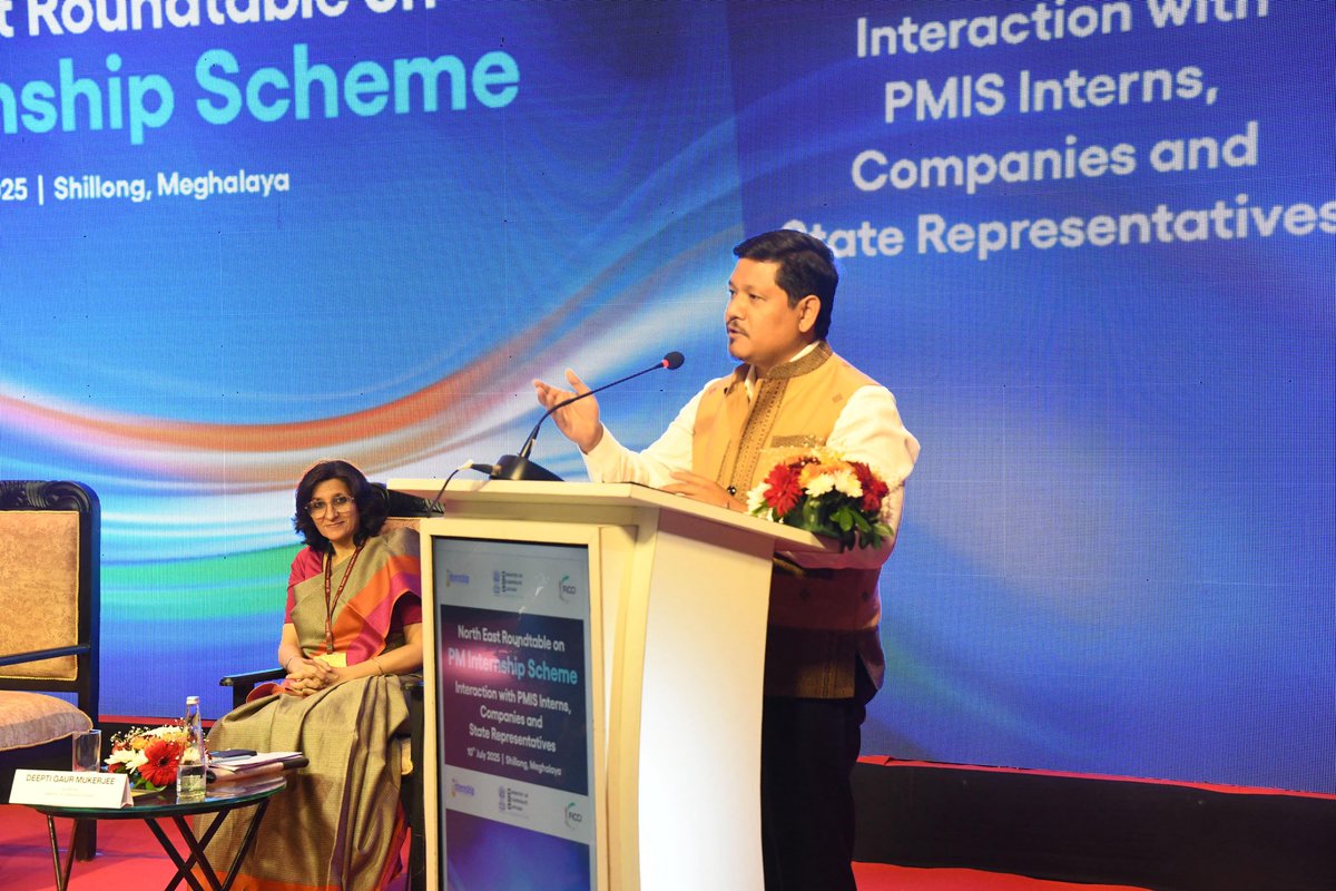 PIB In Meghalaya (@pibshillong) on Twitter photo Union Minister <a href="/FinMinIndia/">Ministry of Finance</a> Smt. <a href="/nsitharaman/">Nirmala Sitharaman</a> highlights the vision behind the #PMIS: empowering youth with skills, exposure, and the confidence to find jobs or start their own businesses.
“This is the beauty of such a scheme—helping talent bloom and building India’s future.” Union Minister <a href="/FinMinIndia/">Ministry of Finance</a> Smt. <a href="/nsitharaman/">Nirmala Sitharaman</a> highlights the vision behind the #PMIS: empowering youth with skills, exposure, and the confidence to find jobs or start their own businesses.
“This is the beauty of such a scheme—helping talent bloom and building India’s future.”