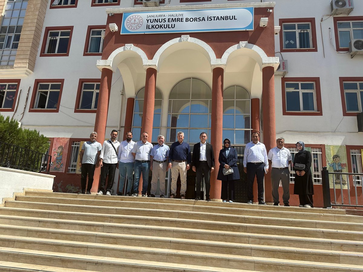 📍 Hayat Boyu Öğrenme Genel Müdürlüğü İzleme ve Değerlendirme Daire Başkanı Ferhat Davran ile Eğitim Politikaları Daire Başkanı Hacı Ali Okur, 9-10 Temmuz tarihlerinde Şanlıurfa’da çeşitli ziyaretlerde bulundu.

📚 Ziyaret kapsamında, halk eğitimi merkezleri tarafından yaz