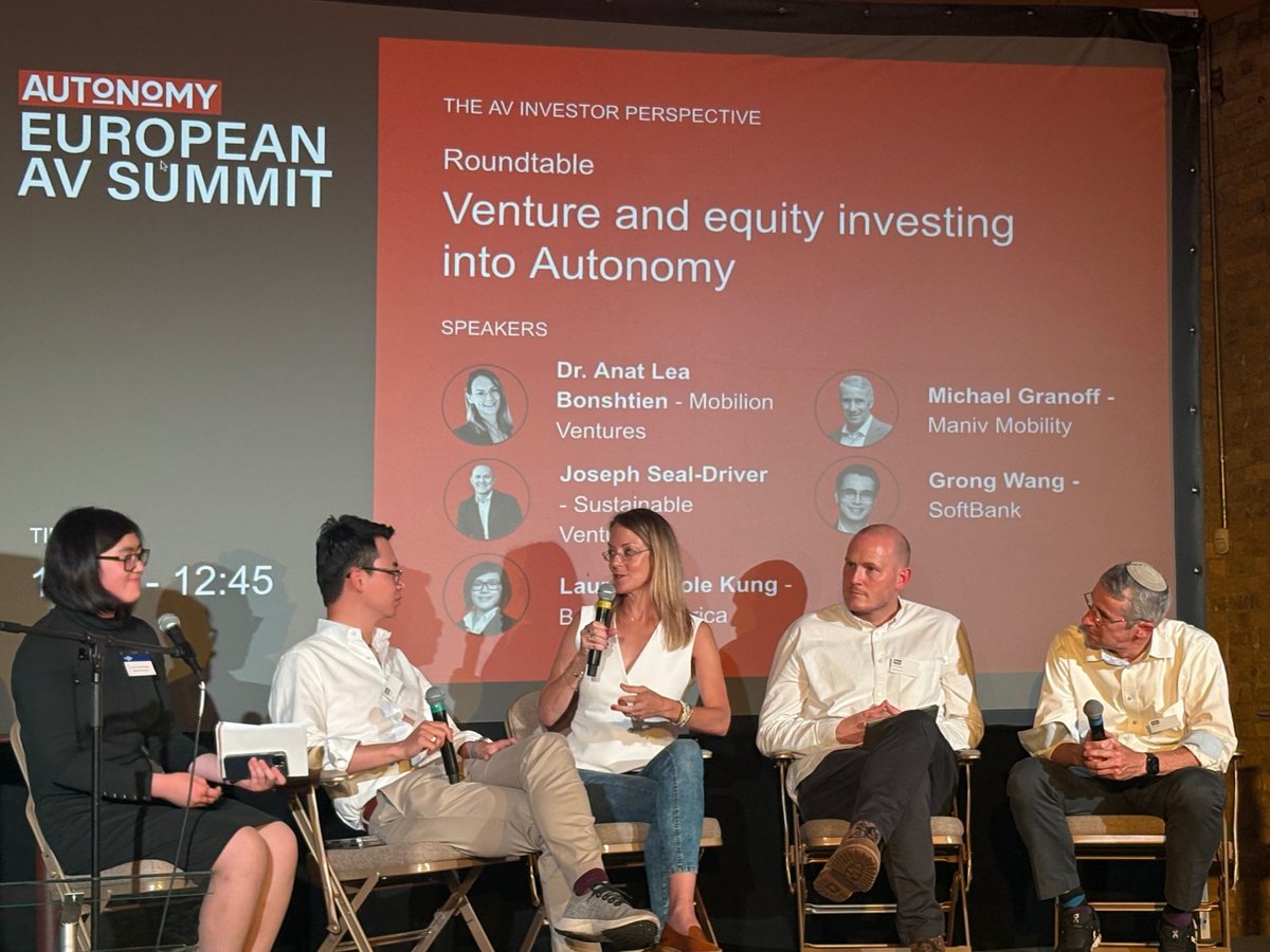 The Autonomous Vehicle sector has hit an inflection point, industry experts argue at the fourth #EuropeanAVSummit, shifting from futuristic promise to commercial viability.

#ZagConnected

Read more: zagdaily.com/trends/from-hy…