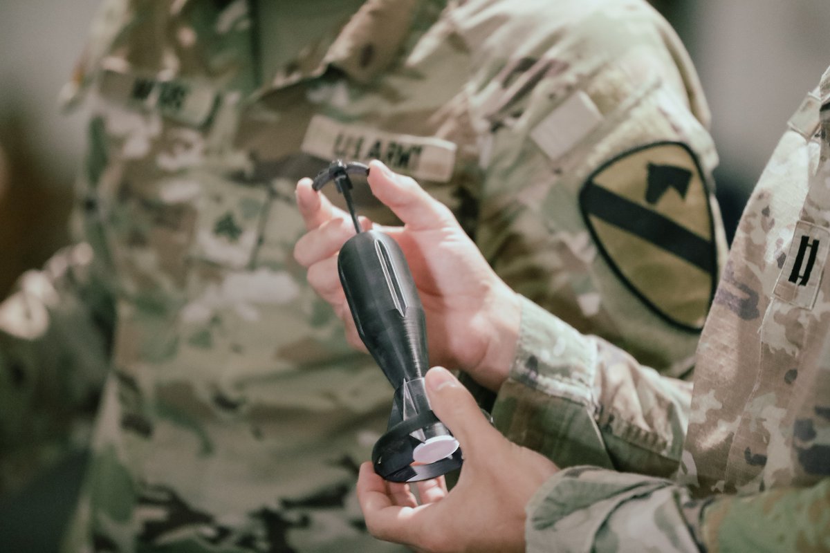 iiiarmoredcorps's tweet image. The battlefield is changing, and so are we. 1st AIRCAV BDE is embracing tech like 3D printing to build drones & parts on demand, maintaining lethality & keeping our Soldiers safer. Staying ahead of threats keeps us ready to deter & defeat any enemy, anywhere.
@USArmy | @FORSCOM