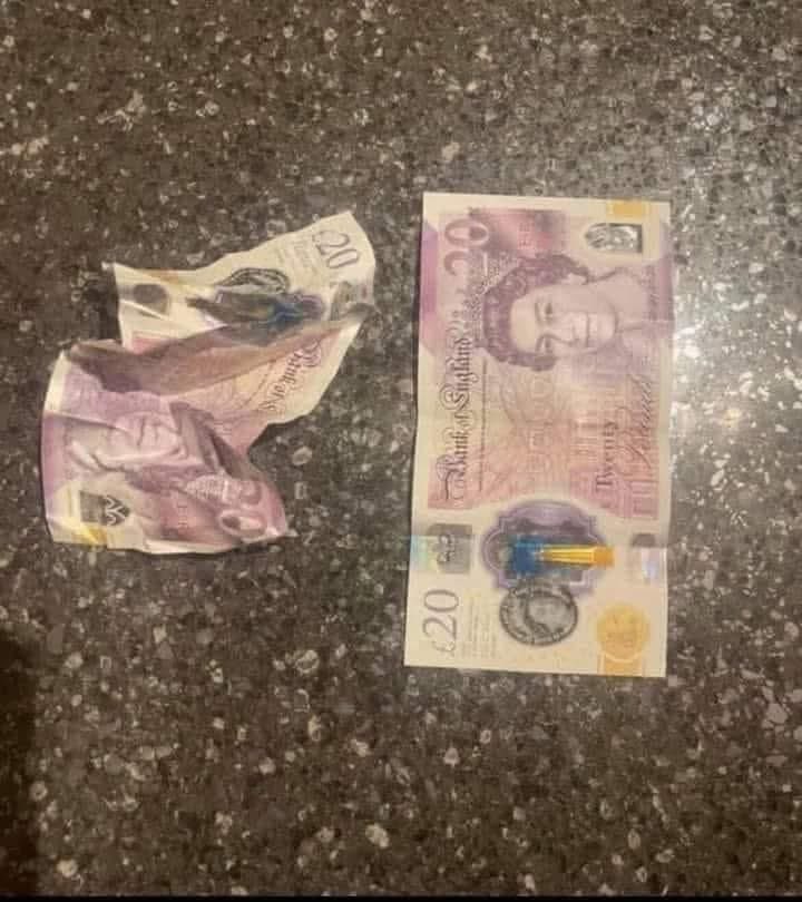 For anyone going through a rough time
Here are 2x2 £20 Notes. 

The one on the left has been through a rough time.

The one on the right is straight and not touched. 

This is not to say the one on the left is less worth the one on the right. 

Don't let anyone pit you down