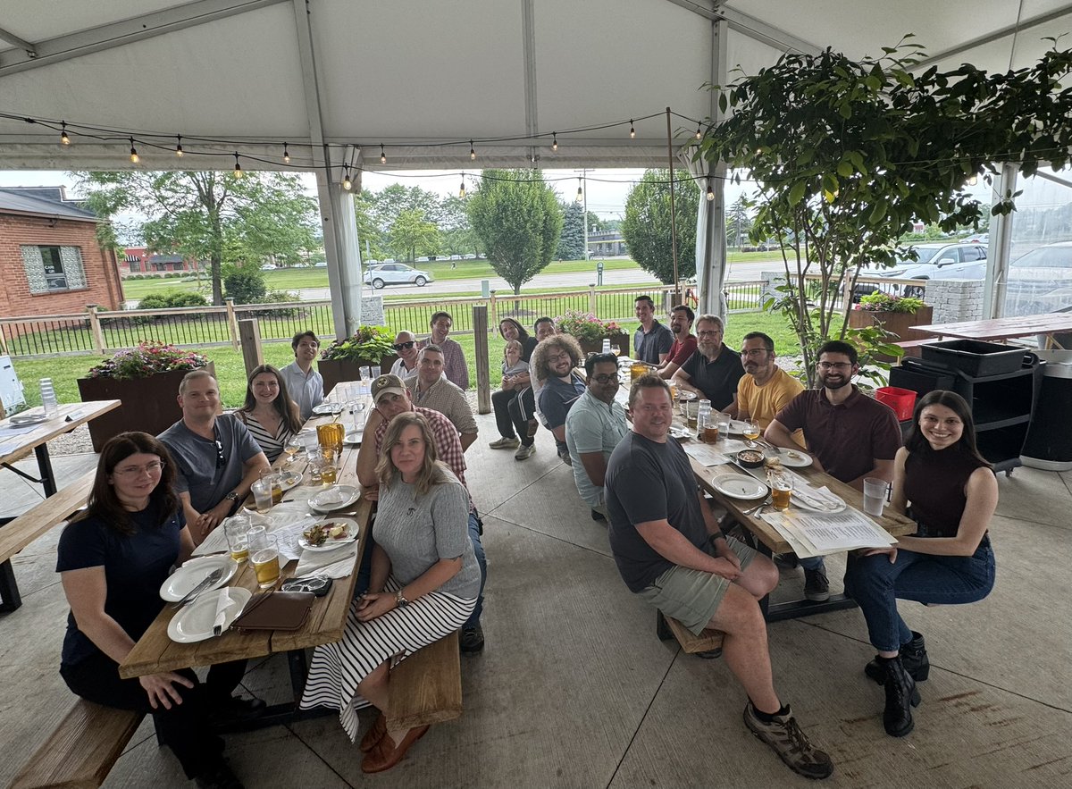 H3D hosted a group of our international distribution partners at our office. Our experts provided insights on H3D's latest products and how these products best fit into new and existing markets. All sides learned a lot, and we hope to host an even better meeting in 2027!