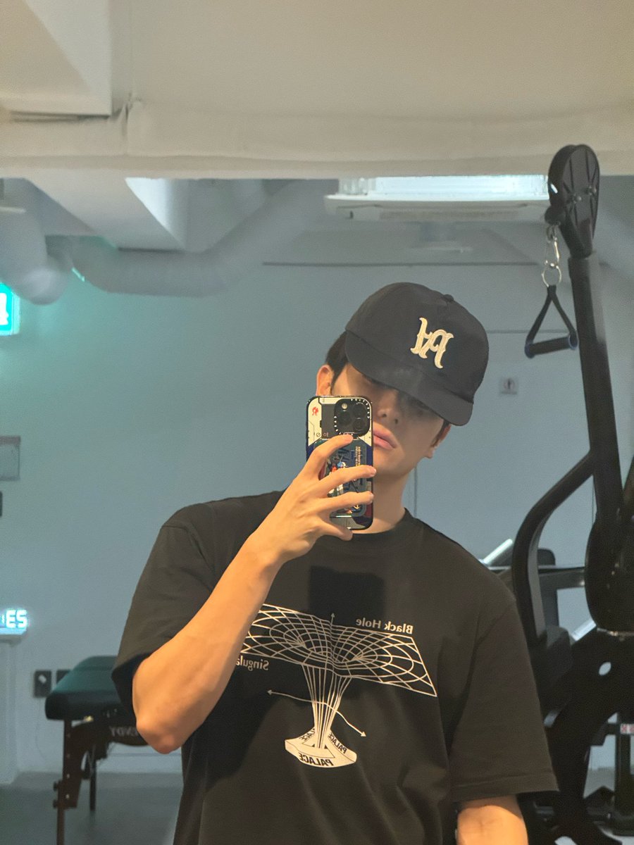 ㅋㅋㅋㅋㅋㅋ 모자 뭐야