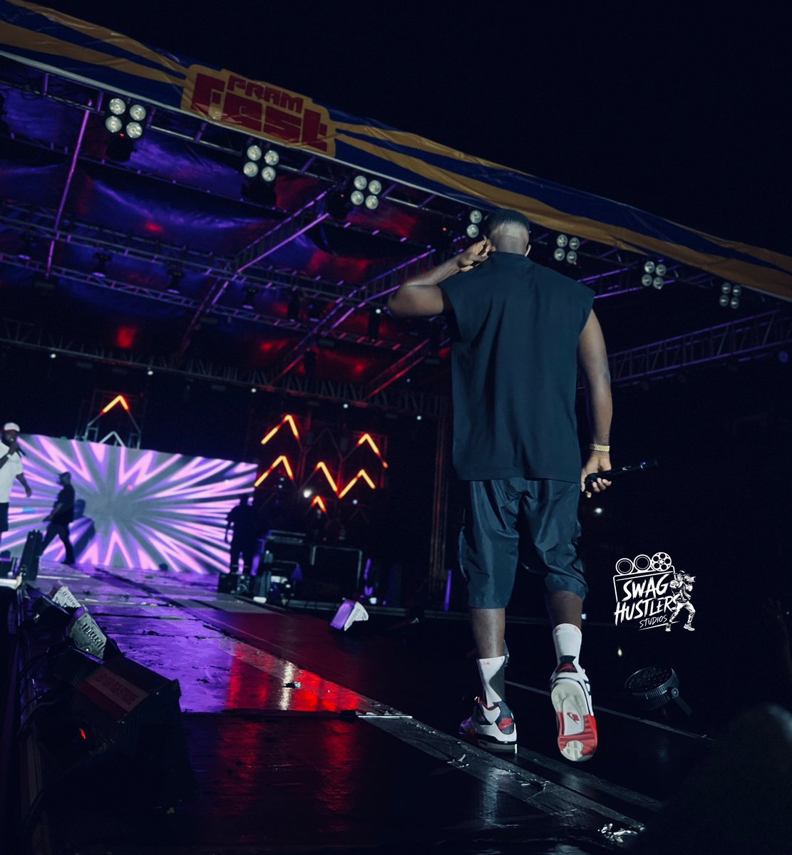 Happy birthday to my best rapper on planet earth. Keep shining.🎉🎂❤️

Shot by me on phone. 🤳