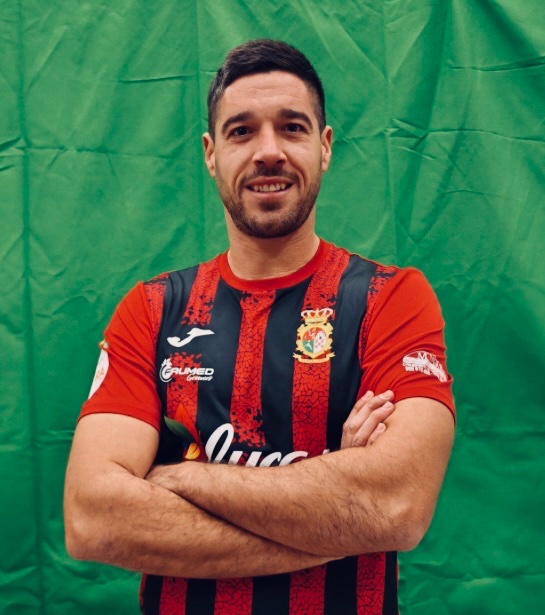 Preferente Autonómica - Mercado de fichajes

Felipe flamante refuerzo de Abarán CF. Central o pivote defensivo con juego aéreo y mucha personalidad con balón. Llega de conseguir el ascenso a 3 RFEF y con muchos kilómetros en su botas