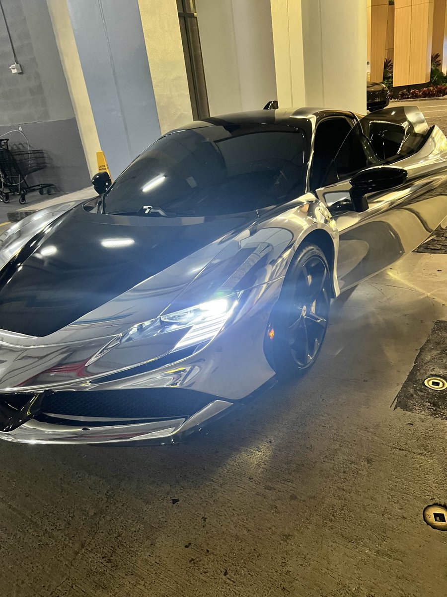 Closest answer wins $100 drop your guess below 👇

Guess how much $SOL I paid for 1 of my cars?

Car: Ferrari SF90 Stradale 🚙