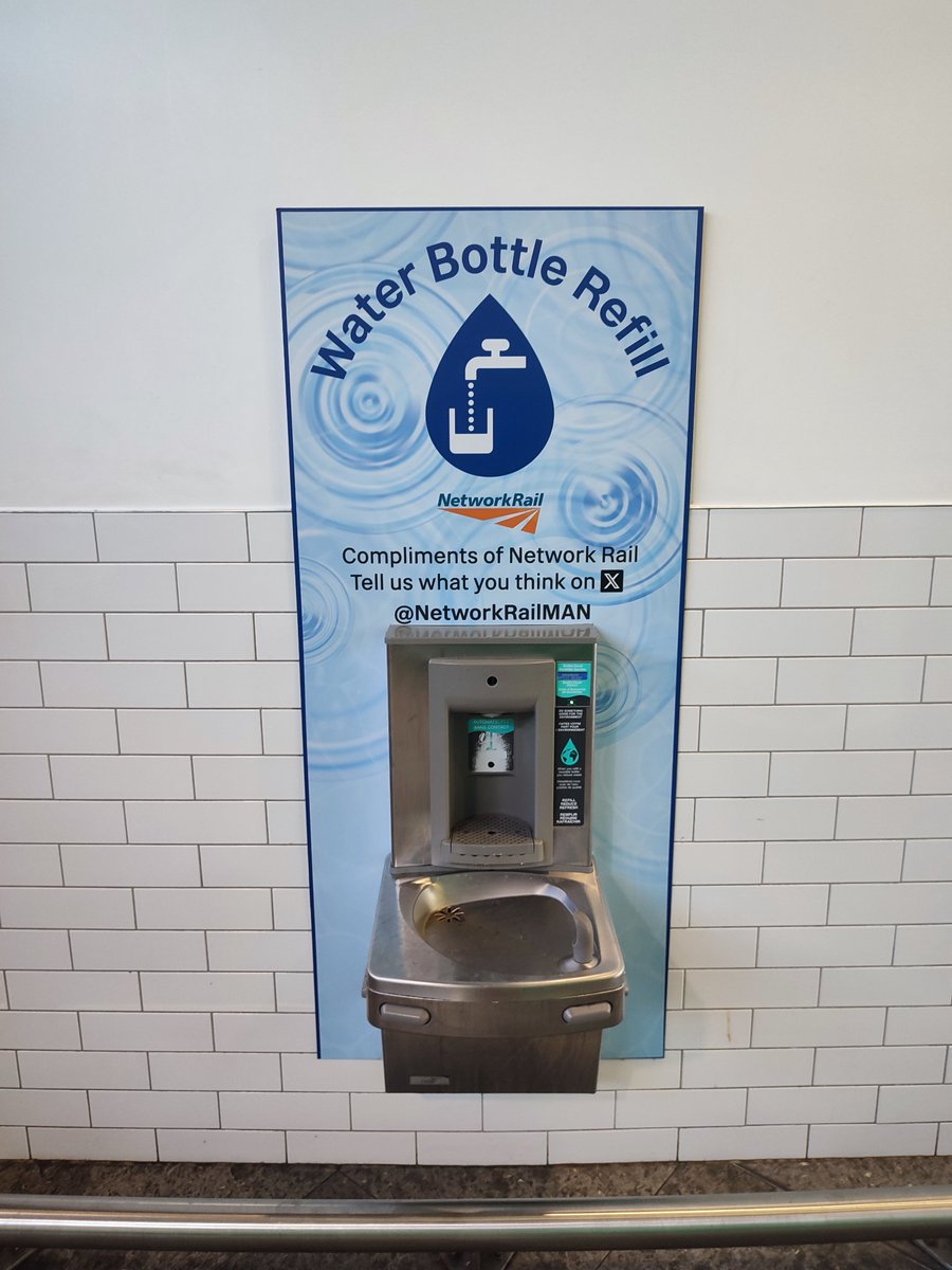 djstimms's tweet image. What do I think, @NetworkRailMAN ?!
I think the fact that this has been out of use for months (ditto the fountain on the main concourse) is incredibly poor, and in these temperatures, dangerous. Manchester Piccadilly is the busiest train station in the north. Sort it out!