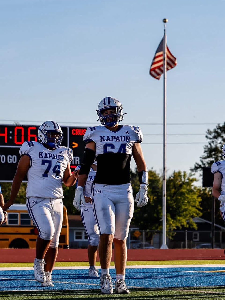 SIK Pre-Season Player to Watch: At 6’5”, 270 pounds, Kapaun Mt. Carmel’s (4A) Nick Anciaux is a dominant two-way lineman in the 2026 class. Playing offensive tackle and defensive tackle, he earned First Team All-State (4A) and First Team All Non-Senior Large Classes, and Second