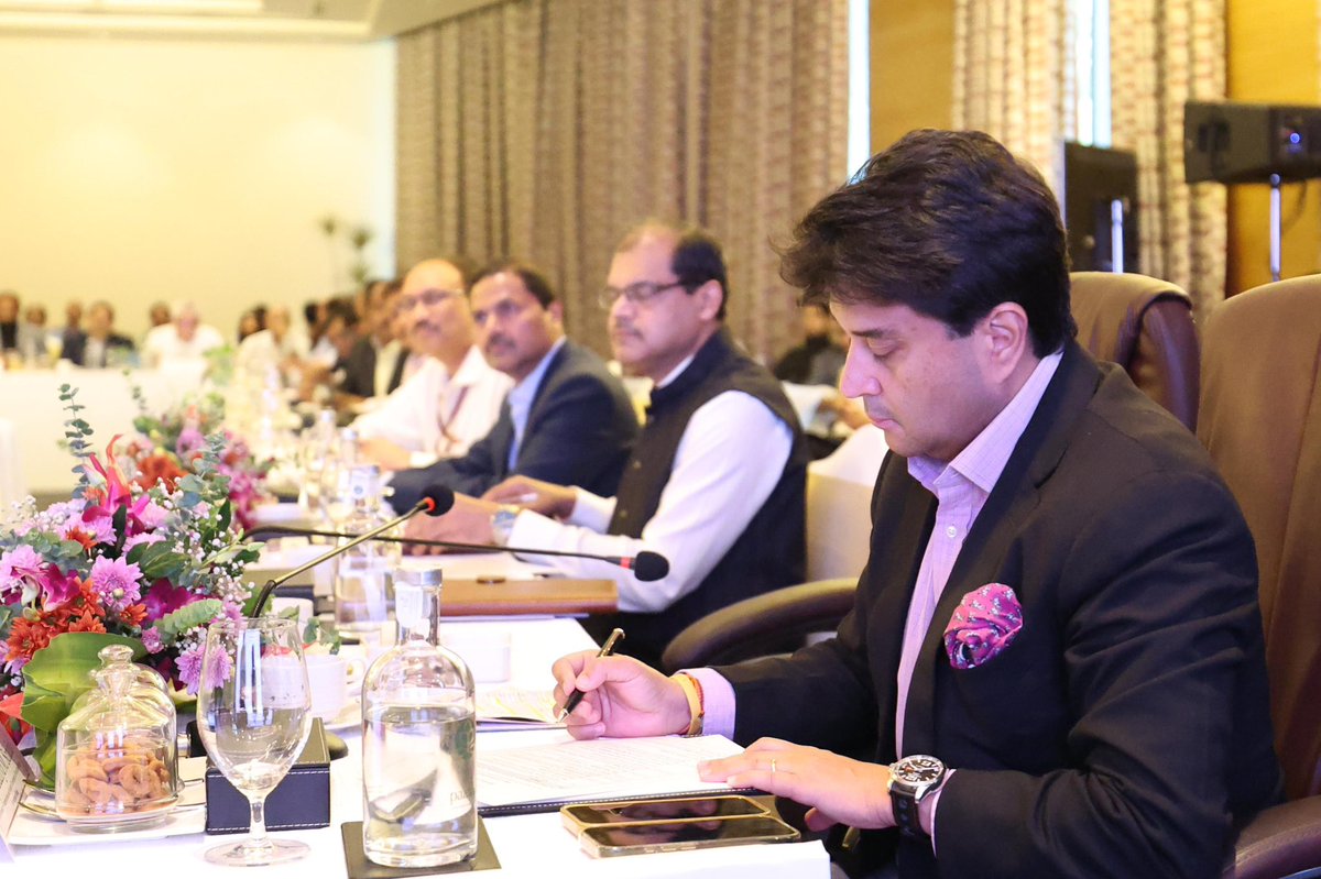 Jyotiraditya M. Scindia tweet media