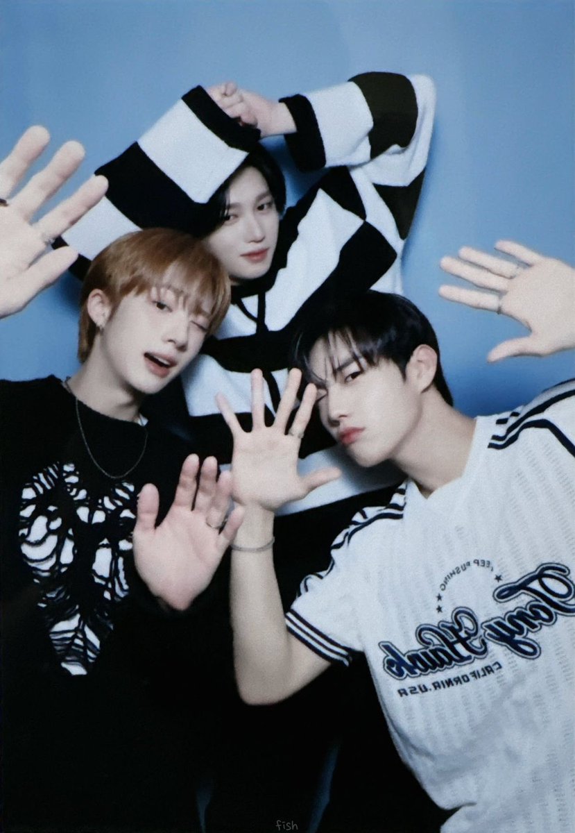 9kunyam's tweet photo. 나에겐 다소 완벽한 조합이라 느껴짐
부인 남편 개 https://t.co/3p7bXNuy8n