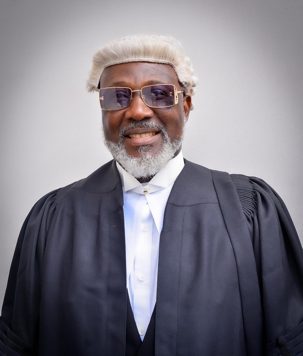 Senator Dino Melaye. (SDM) tweet media