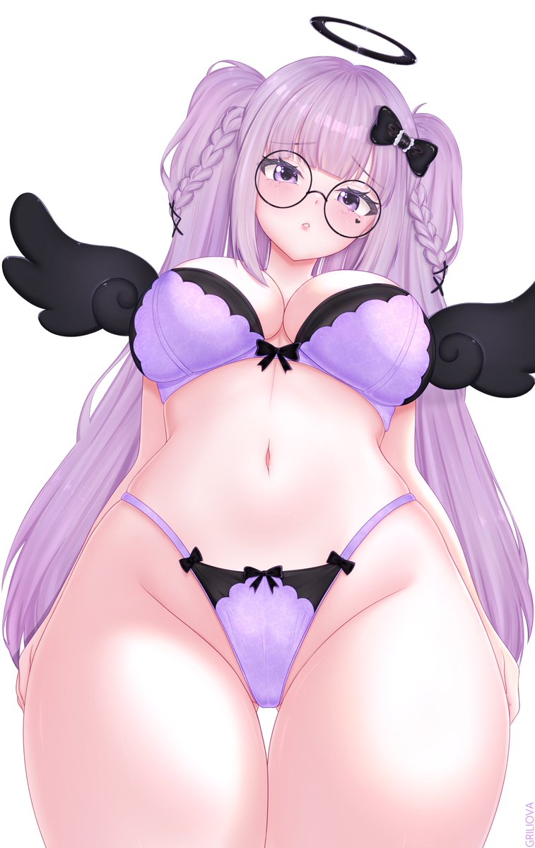 griliova_'s tweet image. 2020 ⭢ 2025 💜
right pic @.cheruboki
#AnimeArt #artprogress