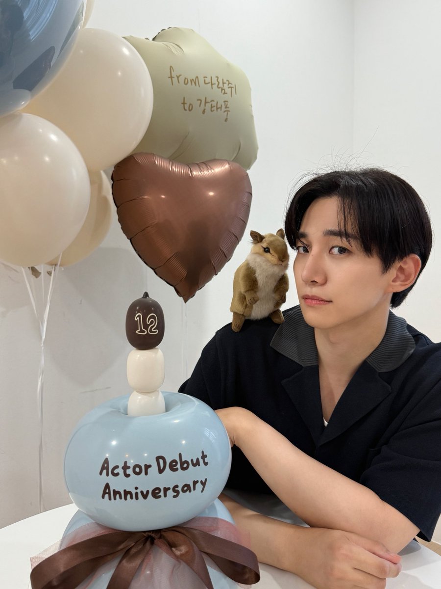 LEE JUNHO Official tweet media