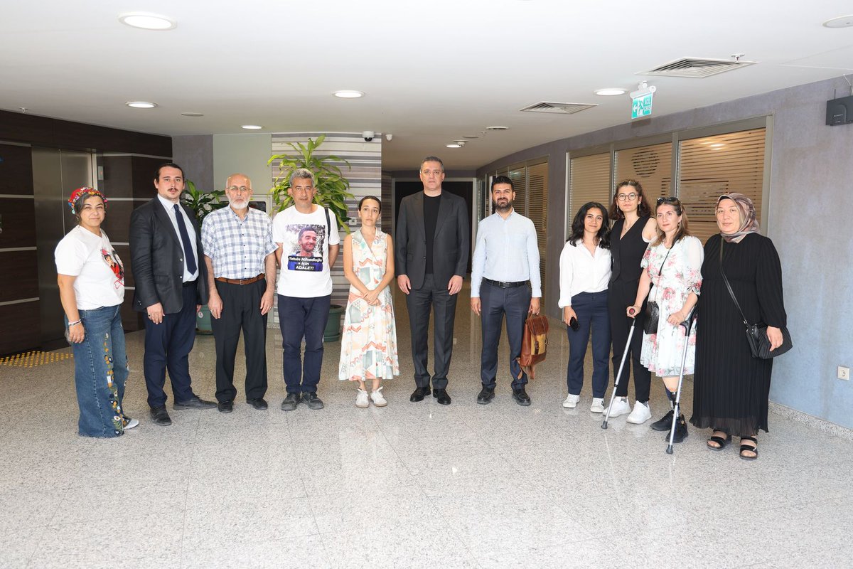 Adalet Peşinde Aileleri Platformu'ndan TBB'ye Ziyaret

barobirlik.org.tr/Haberler/85788