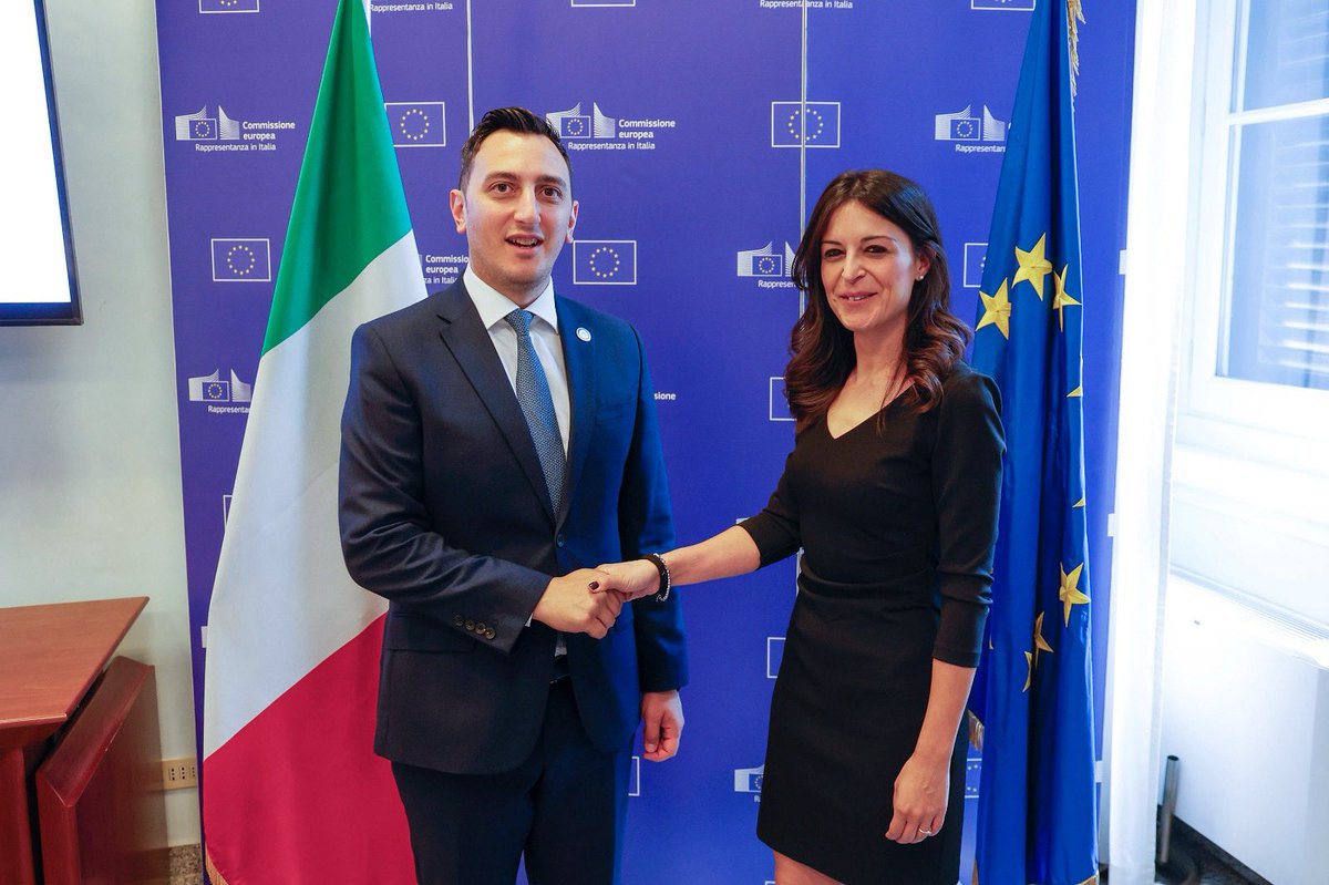 National Youth Councils play a crucial role in the formulation of future-proof policies and legislation. 

Thank you Maria Cristina Pisani, President of Italy's National Youth Council <a href="/CNG_Italia/">Consiglio Nazionale Giovani</a> for today's exchange on the aspirations and priorities of young people. 

#EUYouth