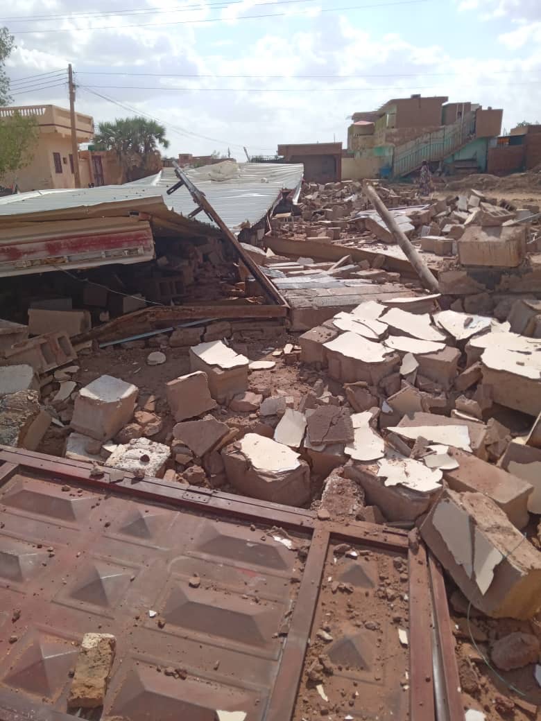 #Sudan: Dozens of extremists accompanied by members of the Sudan Armed Forces (SAF) and police officers demolished the Pentecostal Church premises in El Haj Yousif, El Shegla in Khartoum on 8 July.

Read more: csw.org.uk/2025/07/10/pre…