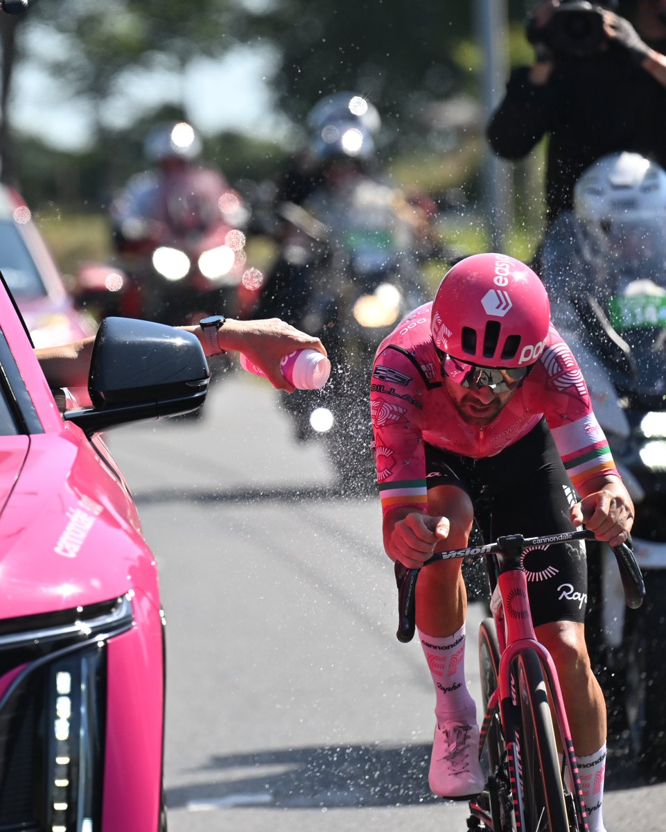 💪 Congratulations to Ben Healy who has been nominated as
<a href="/century21fr/">Century 21 France</a>
most combative rider of the day!